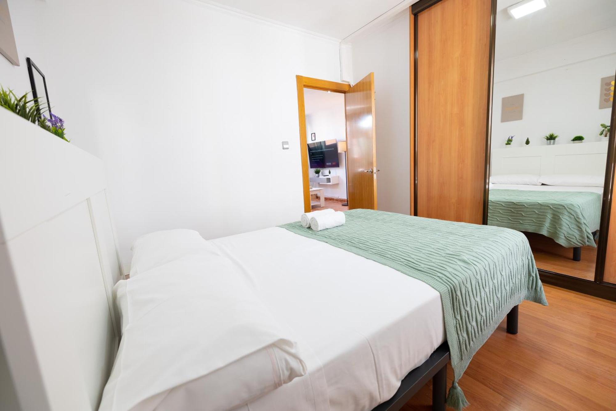 Ofrenda Del Pilar Turistea Apartment Сарагоса Екстериор снимка